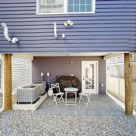 Beach House Steps Away From The Boardwalk And Beach With Ocean Views In Seaside Heights! Exterior foto