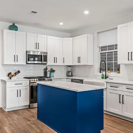 Beach House Steps Away From The Boardwalk And Beach With Ocean Views In Seaside Heights! Exterior foto