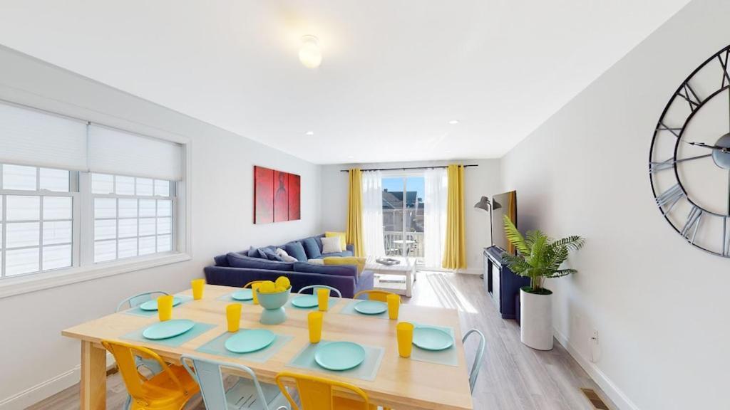 Hébergement de vacances House Steps Away From The Boardwalk And With Ocean Views In Seaside Heights! *
