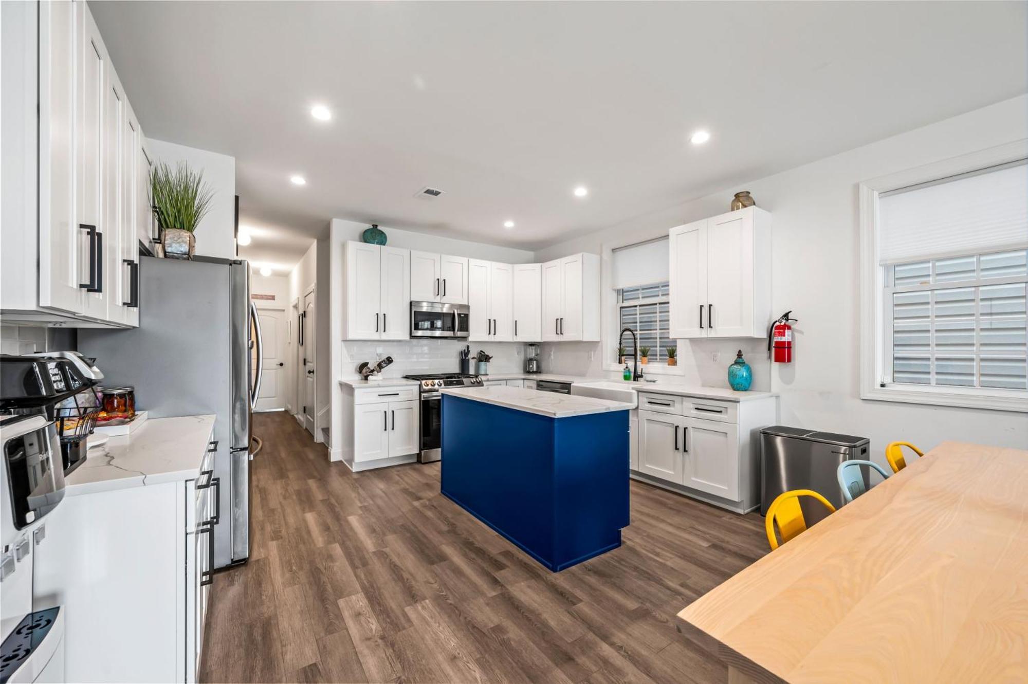 House Steps Away From The Boardwalk And With Ocean Views In Seaside Heights! * Seaside Heights