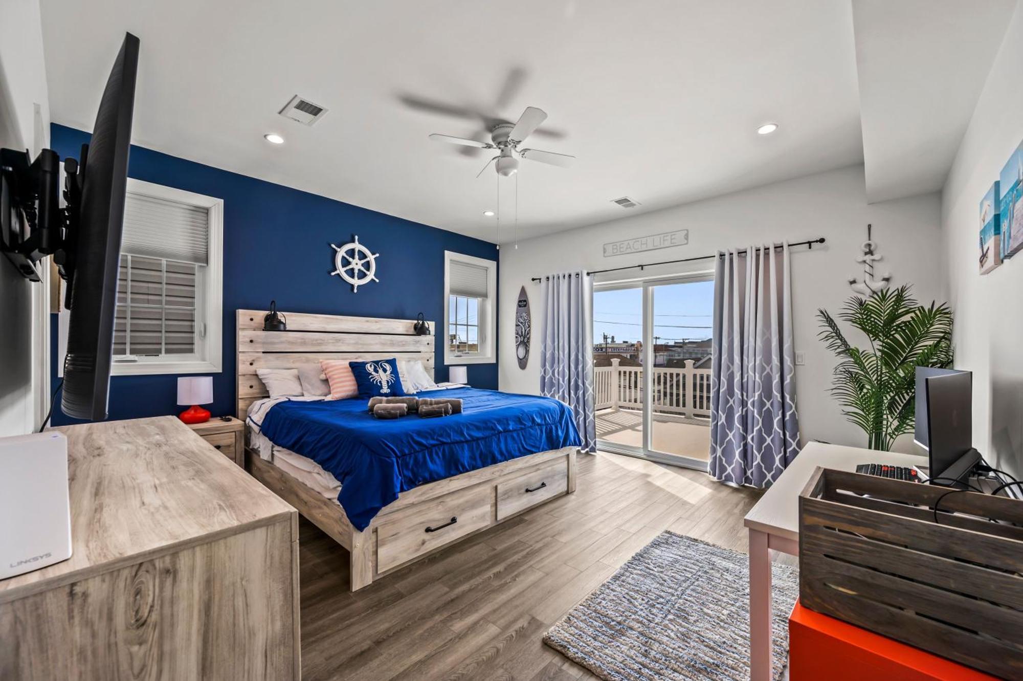 House Steps Away From The Boardwalk And With Ocean Views In Seaside Heights! Hébergement de vacances *